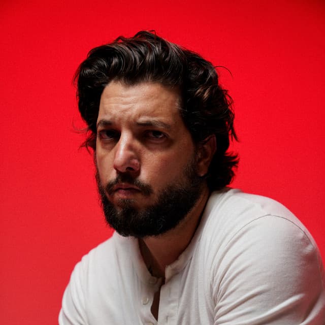 Foto do artista tiago arrais