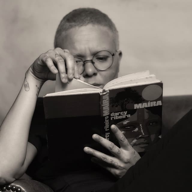 Foto do artista Maria Gadú