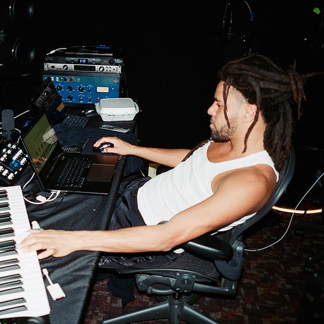 Foto do artista J. Cole