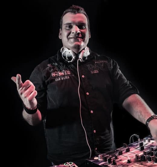 Foto do artista TEKNO