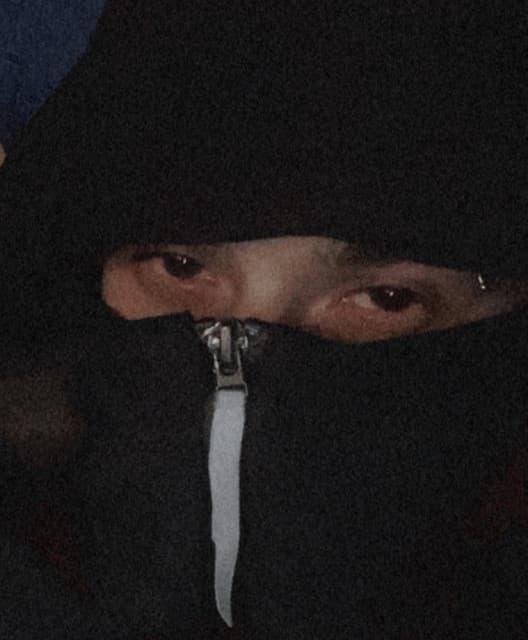 Foto do artista Killua Jacaré Albino