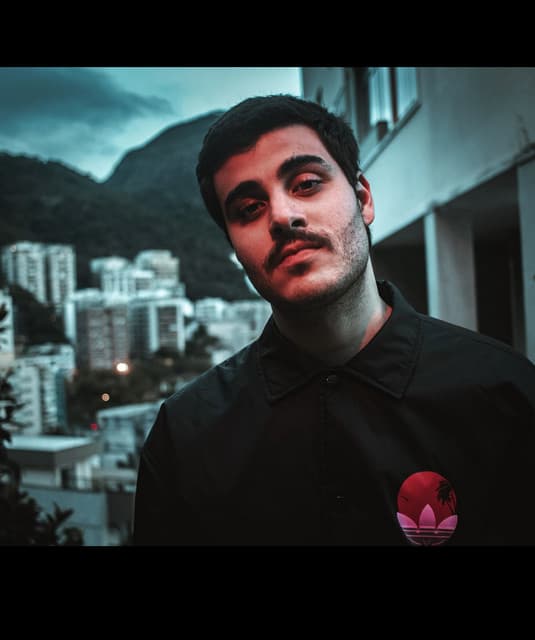 Foto do artista Pedro Malcher