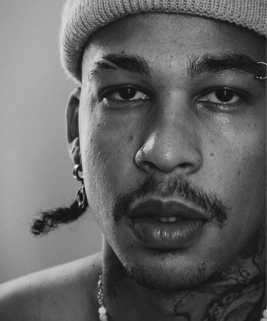 Foto do artista brandu