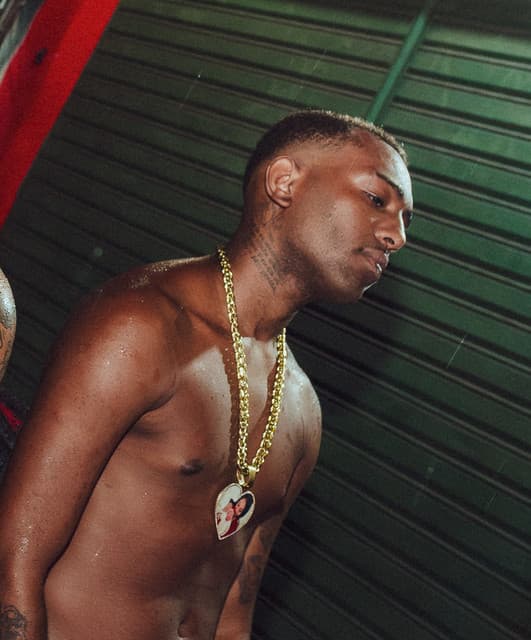 Foto do artista Caio Luccas