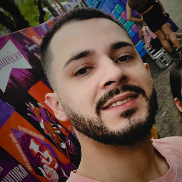 Foto do artista Arcy