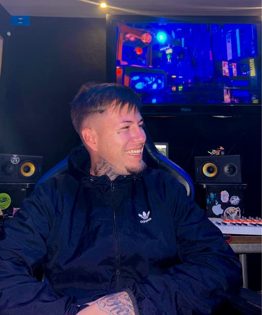 Foto do artista DJ Justin