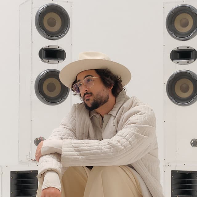 Foto do artista Zeeba