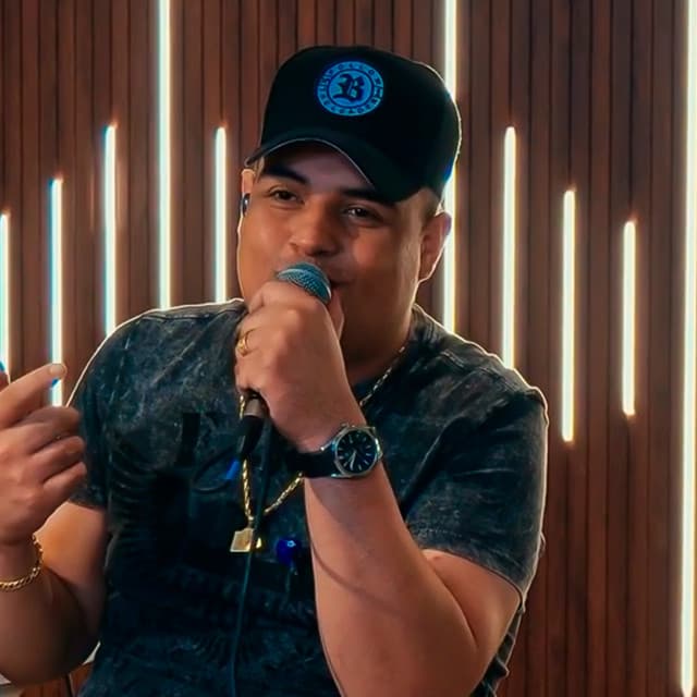 Foto do artista Tarcísio do Acordeon