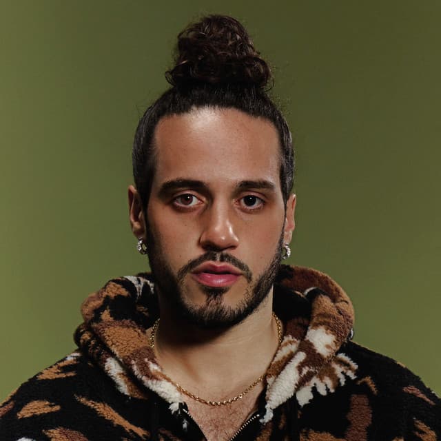 Foto do artista Russ