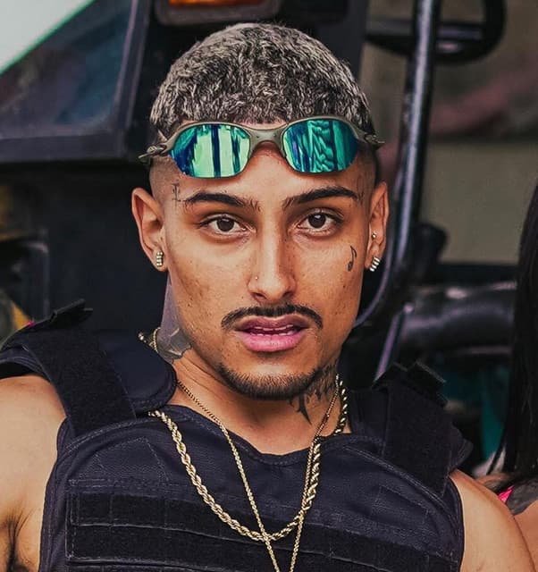 Foto do artista Mc Thiago