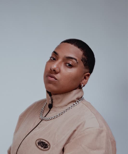 Foto do artista Iza Sabino