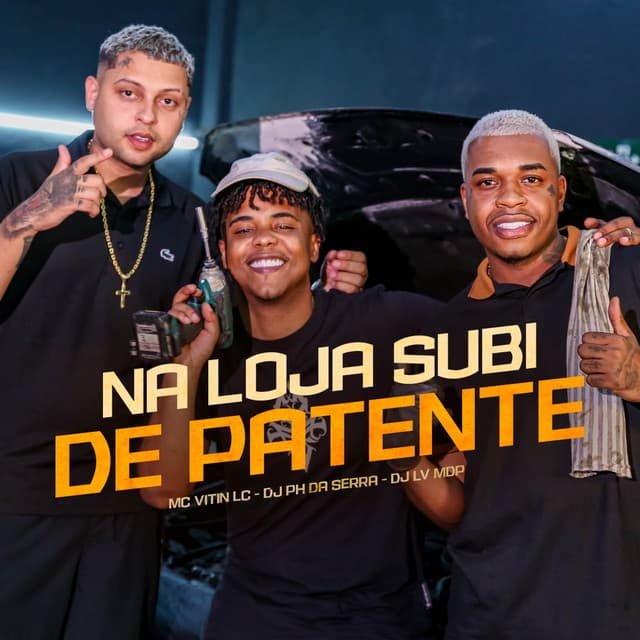 Na Loja Subi de Patente